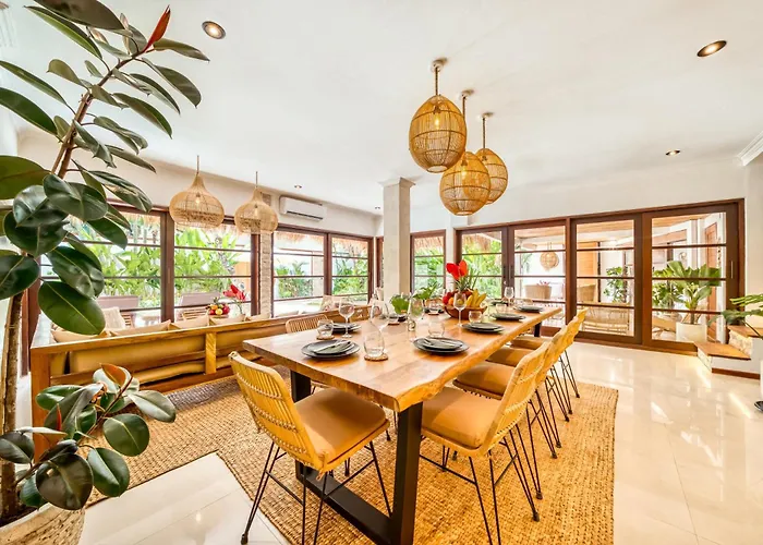 Aurora - Private 6 Bdr In Seminyak, Prime Location, Pool & Garden Villa Seminyak (Bali)