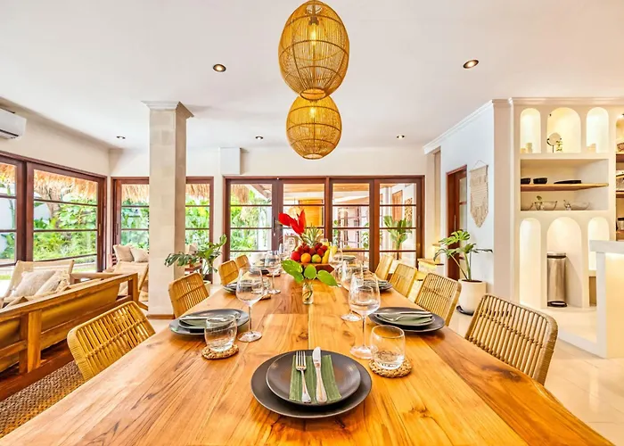 Aurora - Private 6 Bdr In Seminyak, Prime Location, Pool & Garden Villa Seminyak (Bali)