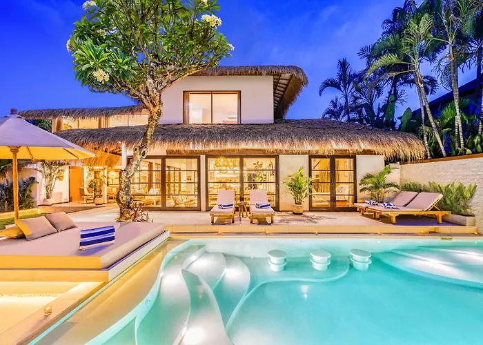 Aurora - Private 6 Bdr In Seminyak, Prime Location, Pool & Garden *